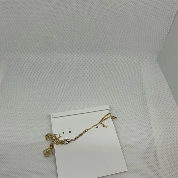 Kendra Scott Gold Dainty Necklace - Picture 3 of 3